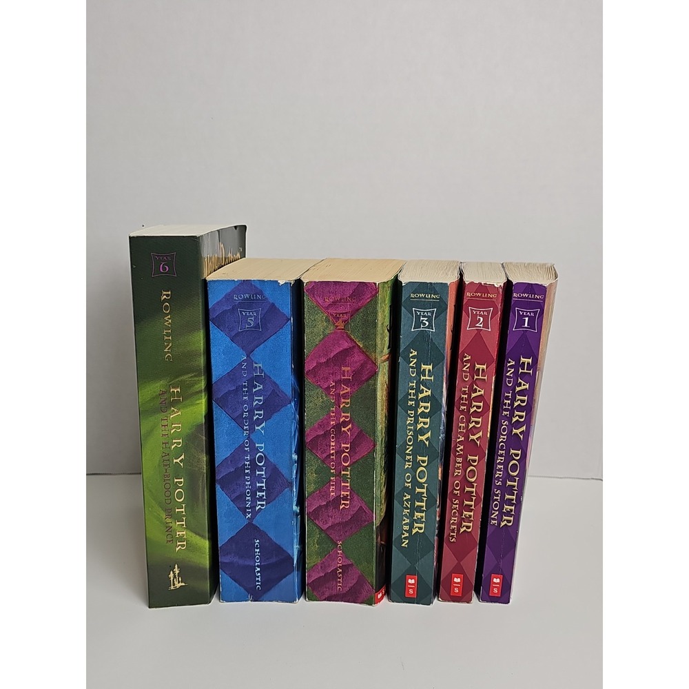 Harry Potter Books 1-6 Paperback Box Set by J.K. Rowling, Scholastic